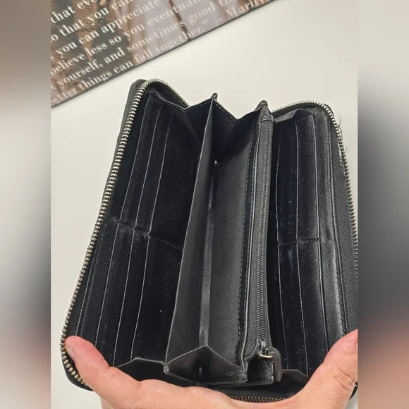 Gucci Guccissima Black GG Logo Coated Canvas Long Wallet - Picture 11 of 16
